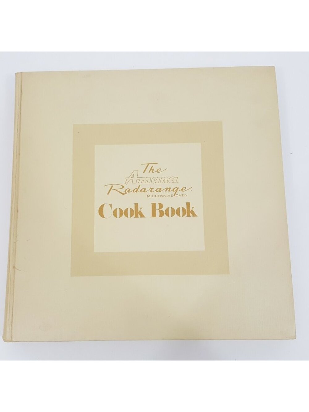 Vintage Amana Radarange Microwave Oven Classic Cook Book CookBook Recipes 1975
